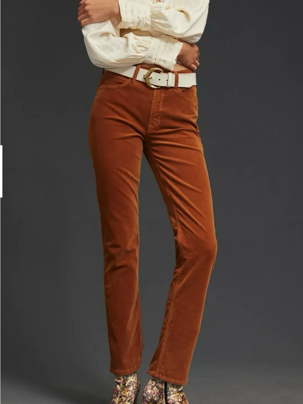MOTHER Women's Cropped Corduroy Jeans in Rust Brown
